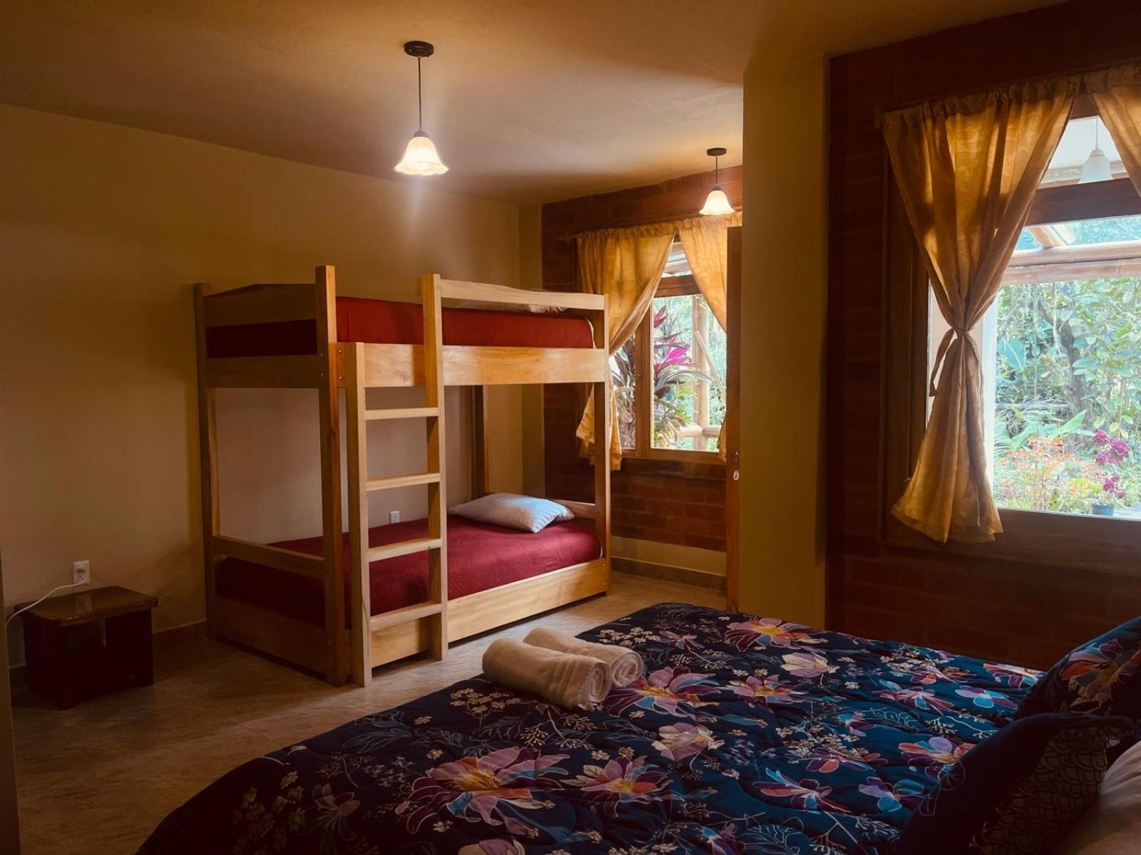Bed and Breakfast Casa Del Rio En Mindo Zewnętrze zdjęcie